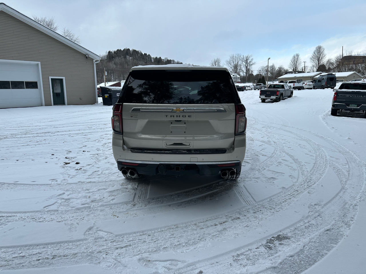 Chevrolet Tahoe 4WD 4dr High Country 2021