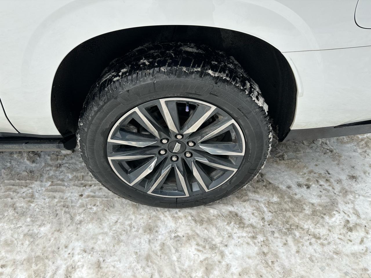 Cadillac Escalade ESV 4WD 4dr Sport 2021