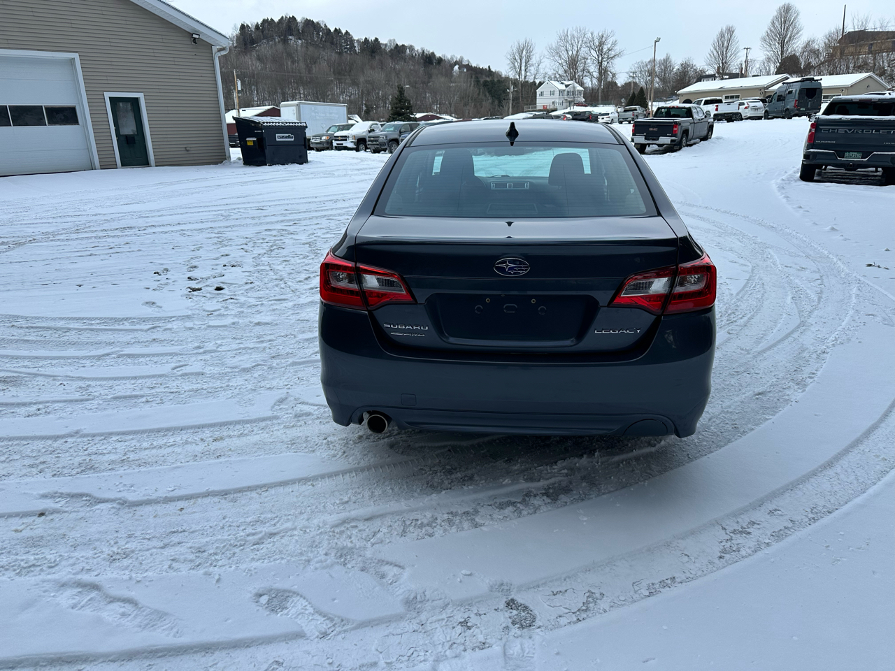 Subaru Legacy 4dr Sdn 2.5i Premium PZEV 2016