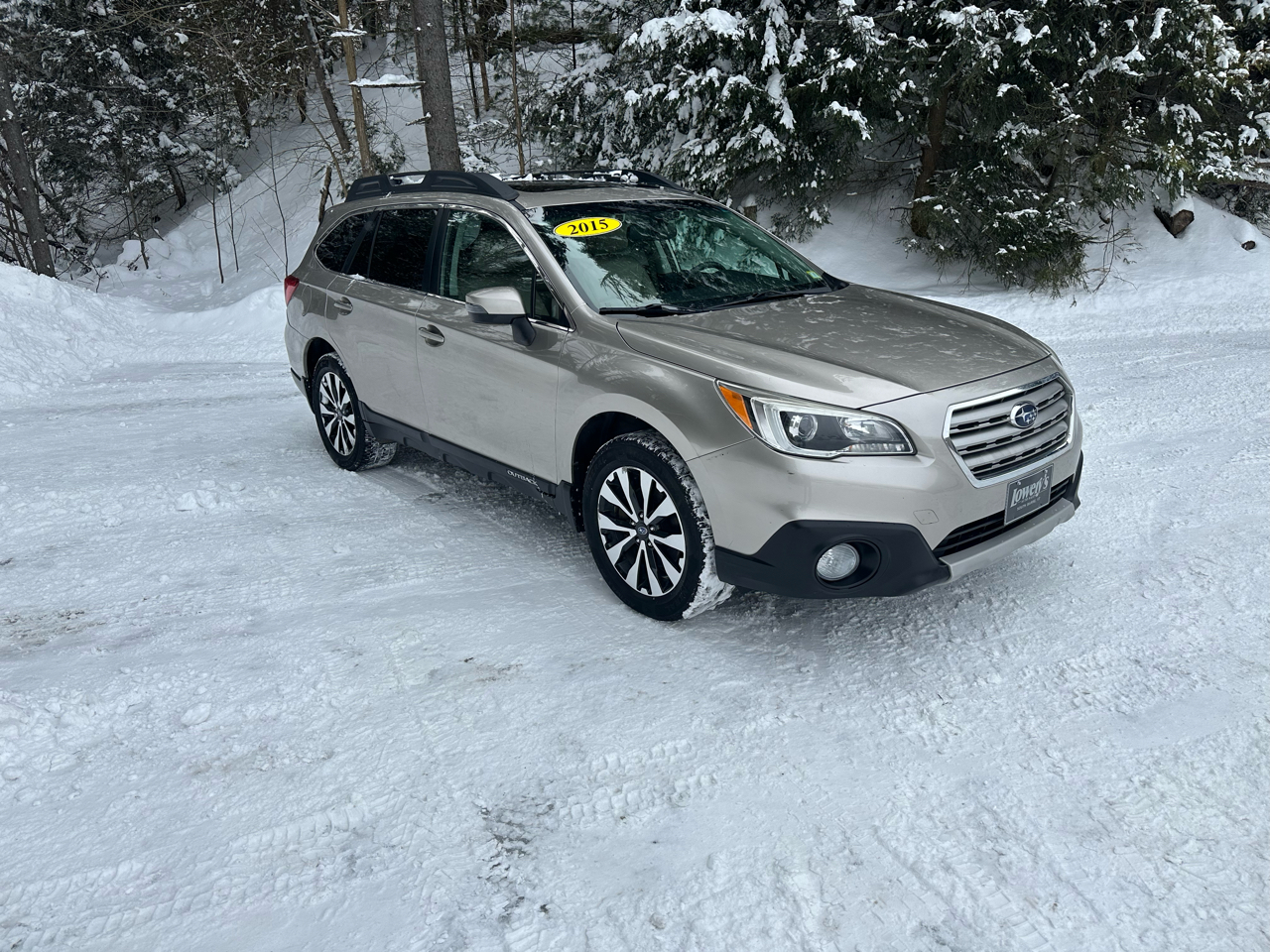 Subaru Outback 4dr Wgn 2.5i Limited PZEV 2015