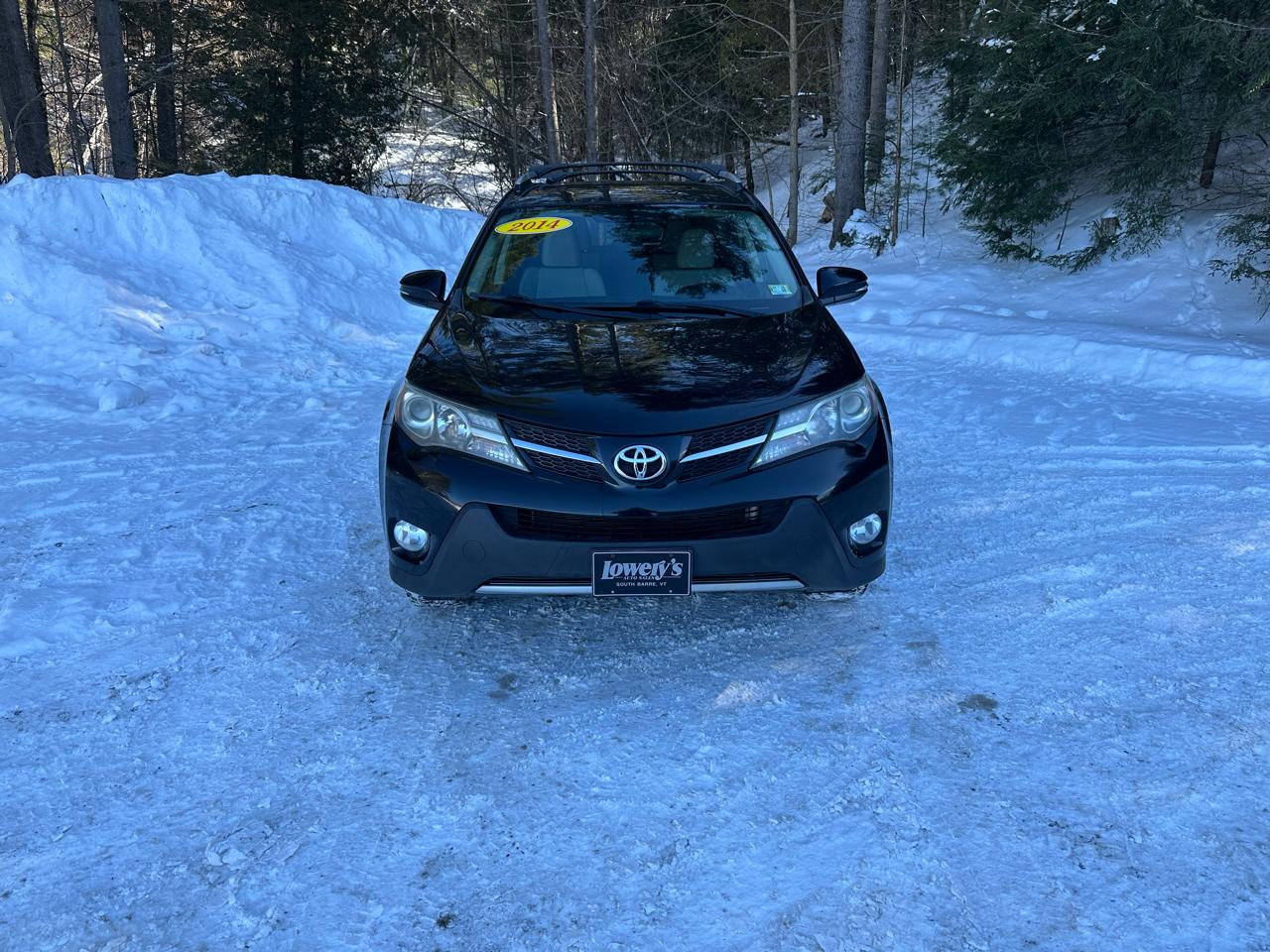 Toyota RAV4 AWD 4dr XLE (Natl) 2014
