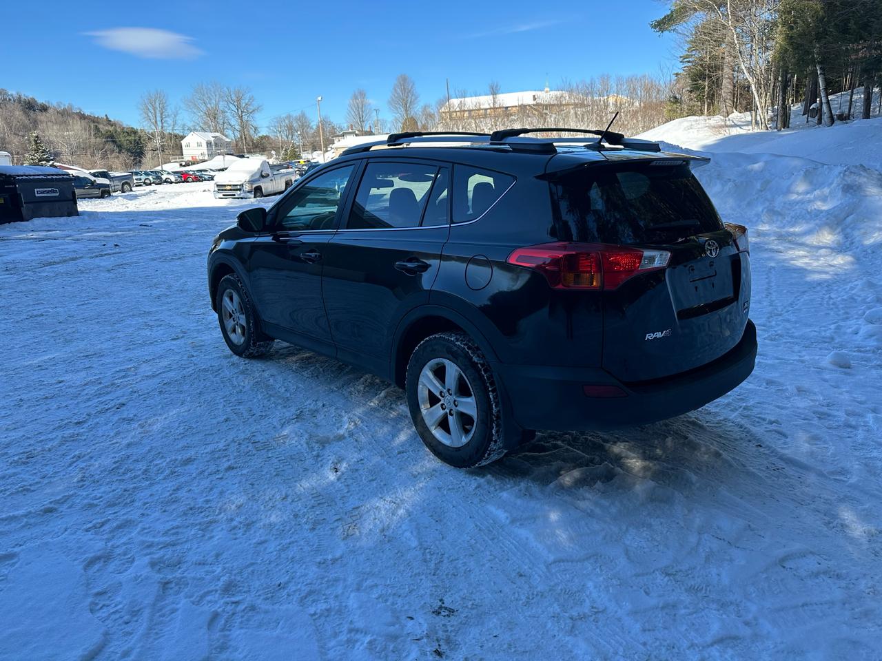Toyota RAV4 AWD 4dr XLE (Natl) 2014