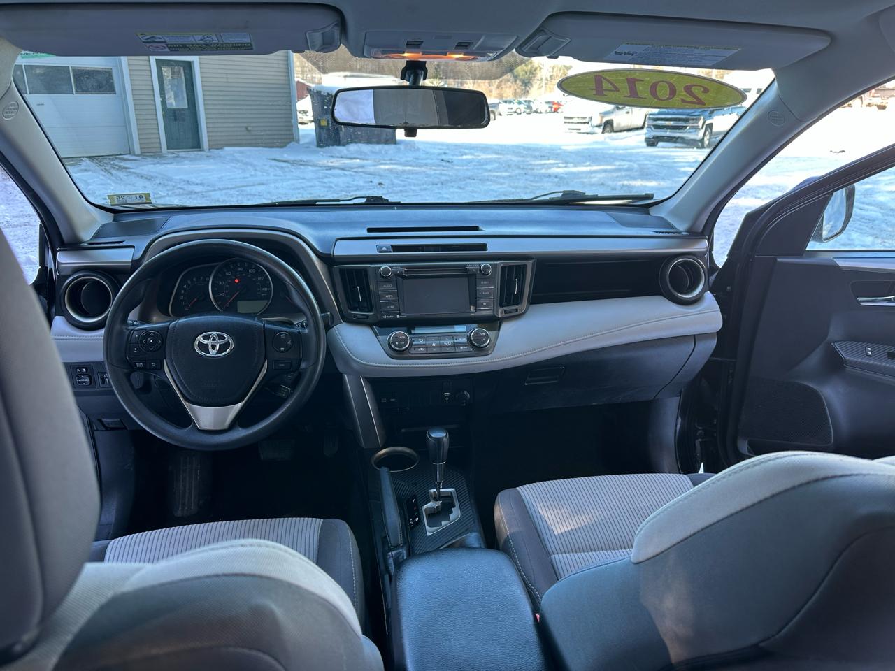 Toyota RAV4 AWD 4dr XLE (Natl) 2014