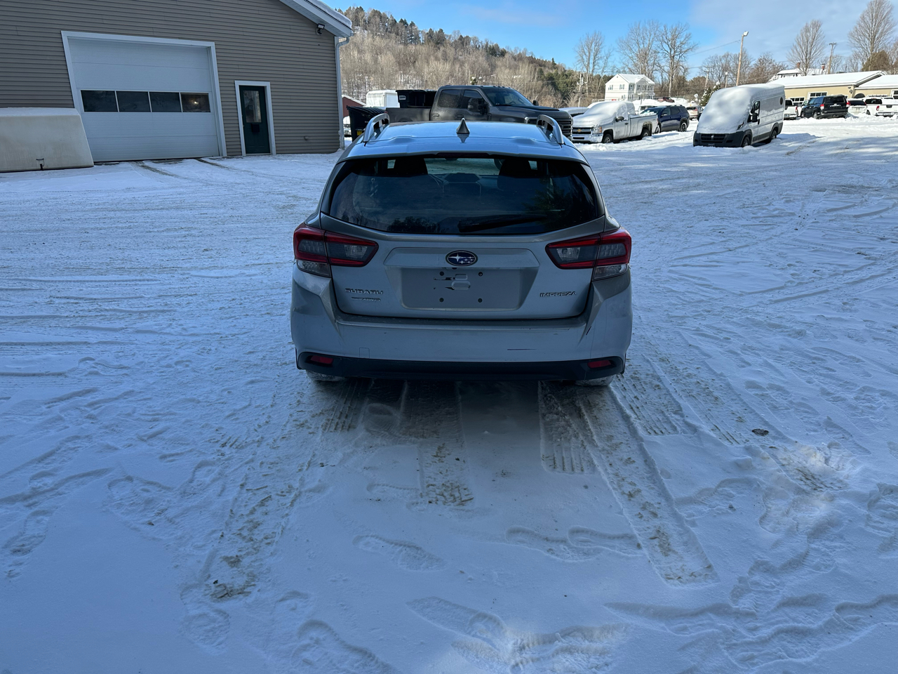 Subaru Impreza Premium 5-door CVT 2022