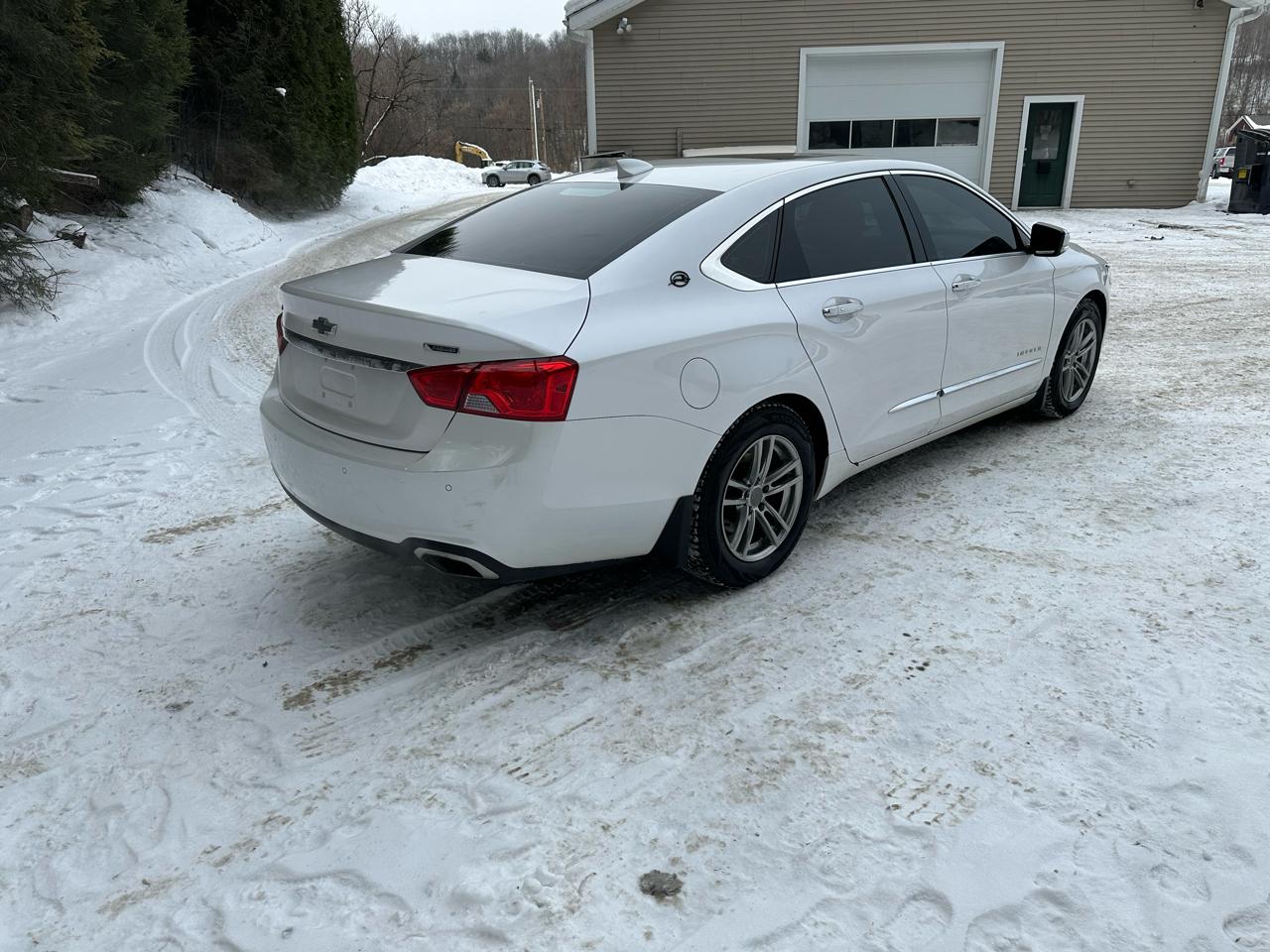 Chevrolet Impala 4dr Sdn Premier w/2LZ 2017