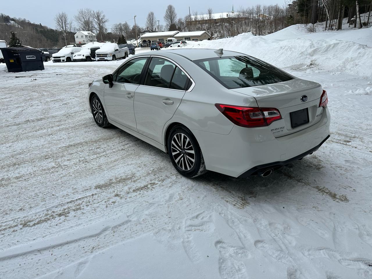 Subaru Legacy 2.5i Premium 2019