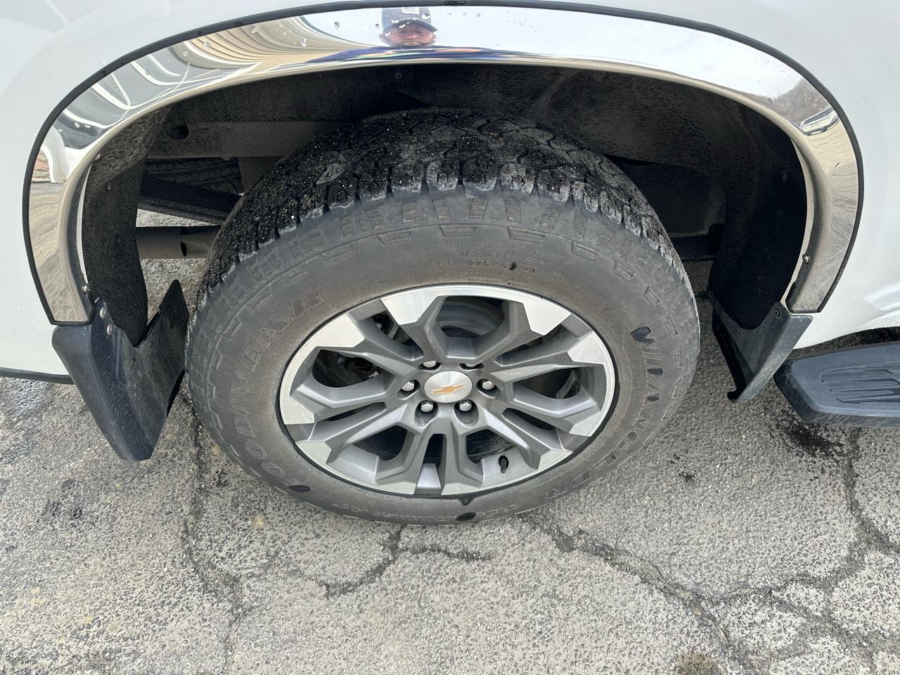 Chevrolet Silverado 1500 4WD Crew Cab 147" High Country 2024