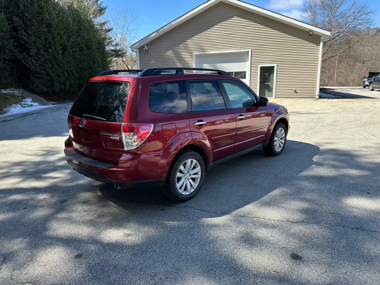 Subaru Forester 4dr Auto 2.5X Premium 2012