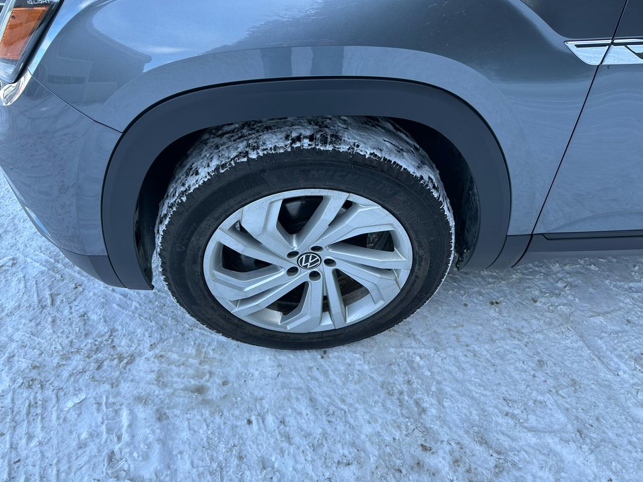 Volkswagen Atlas Cross Sport 2.0T SEL 4MOTION 2020