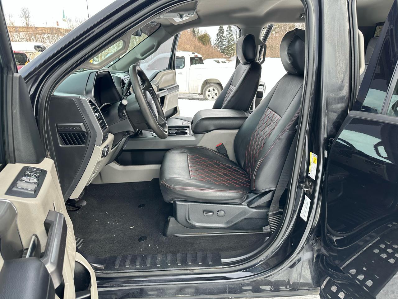 Ford Super Duty F-250 SRW XLT 4WD Crew Cab 6.75' Box 2020