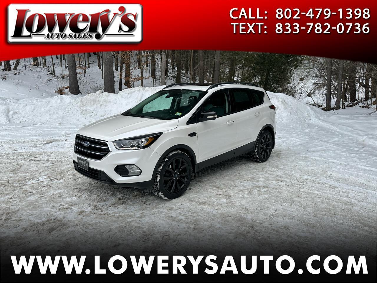Ford Escape Titanium 4WD 2017