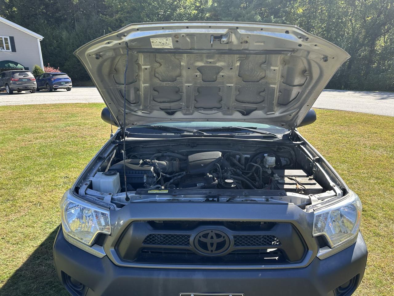 Toyota Tacoma 4WD Access Cab I4 AT (Natl) 2015