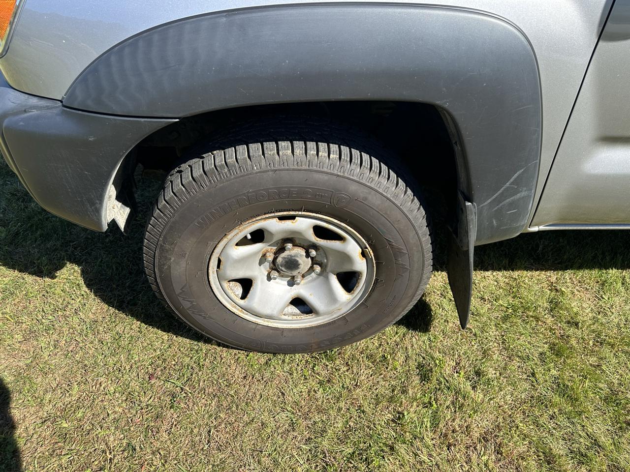 Toyota Tacoma 4WD Access Cab I4 AT (Natl) 2015
