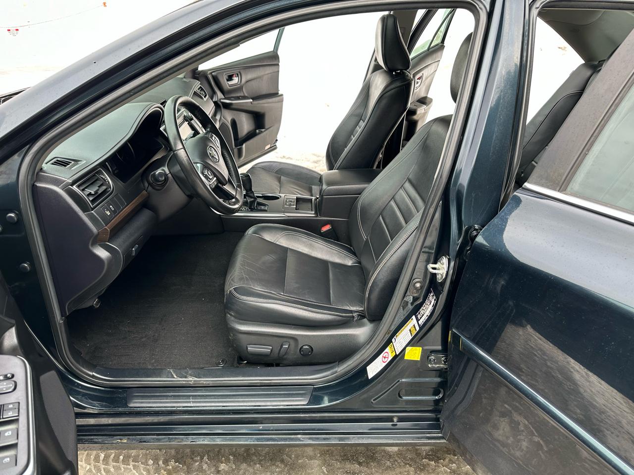 Toyota Camry 4dr Sdn V6 Auto XSE (Natl) 2015