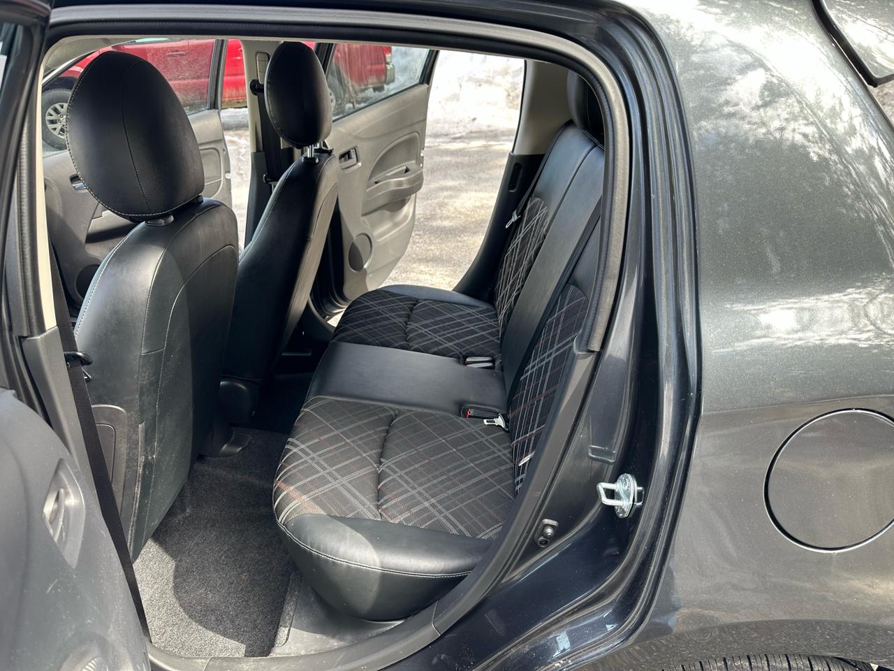 Mitsubishi Mirage Black Edition CVT 2024