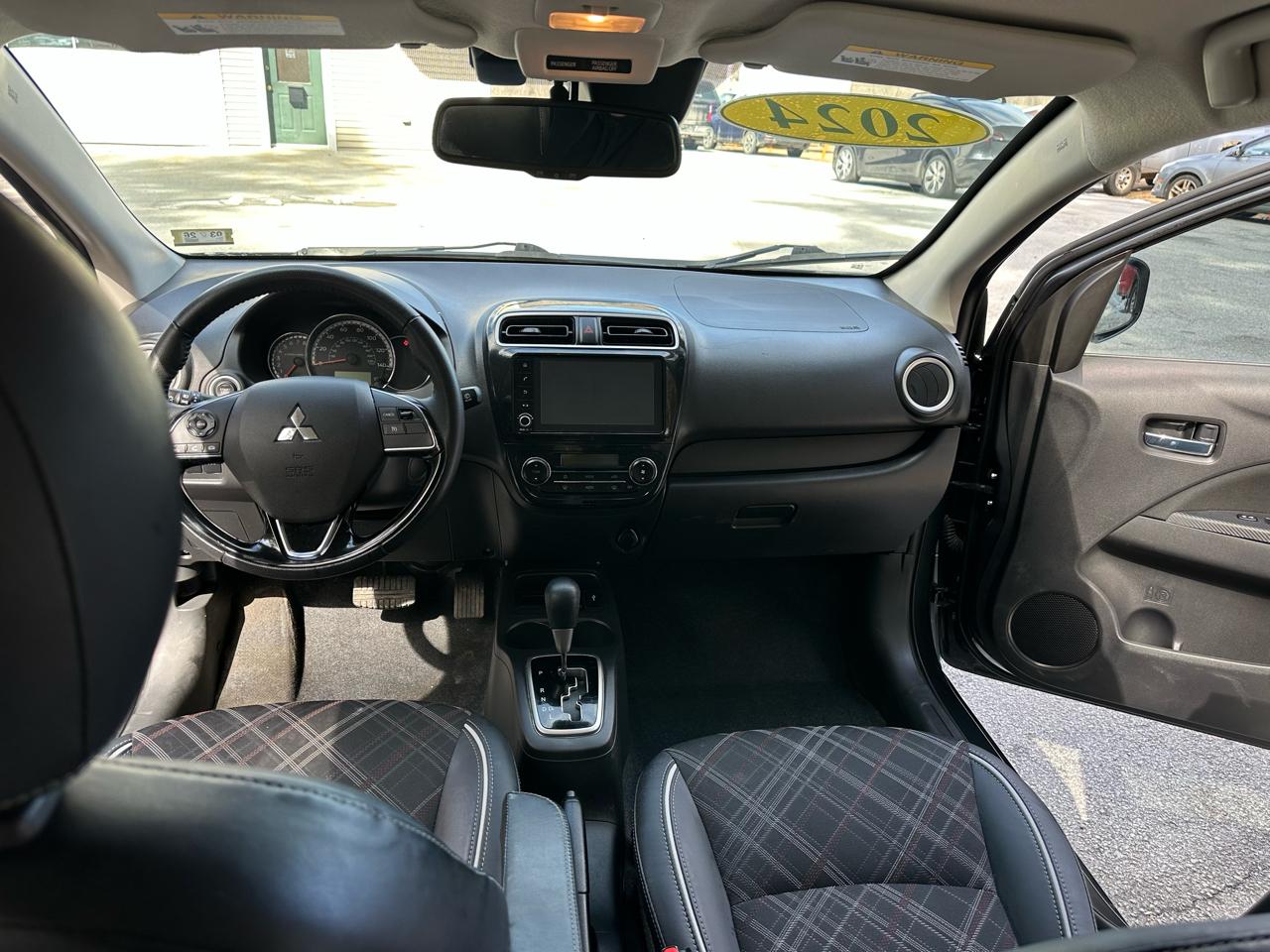 Mitsubishi Mirage Black Edition CVT 2024