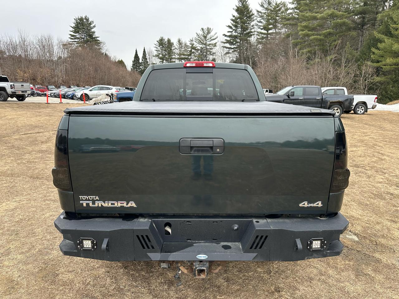 Toyota Tundra 4WD Truck Dbl 5.7L V8 6-Spd AT (Natl) 2008