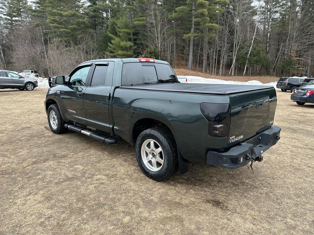 Toyota Tundra 4WD Truck Dbl 5.7L V8 6-Spd AT (Natl) 2008