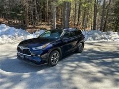 2020 Toyota Highlander 