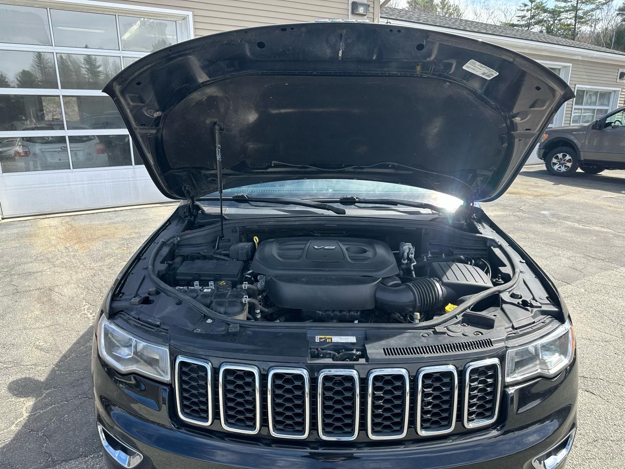 Jeep Grand Cherokee  2017