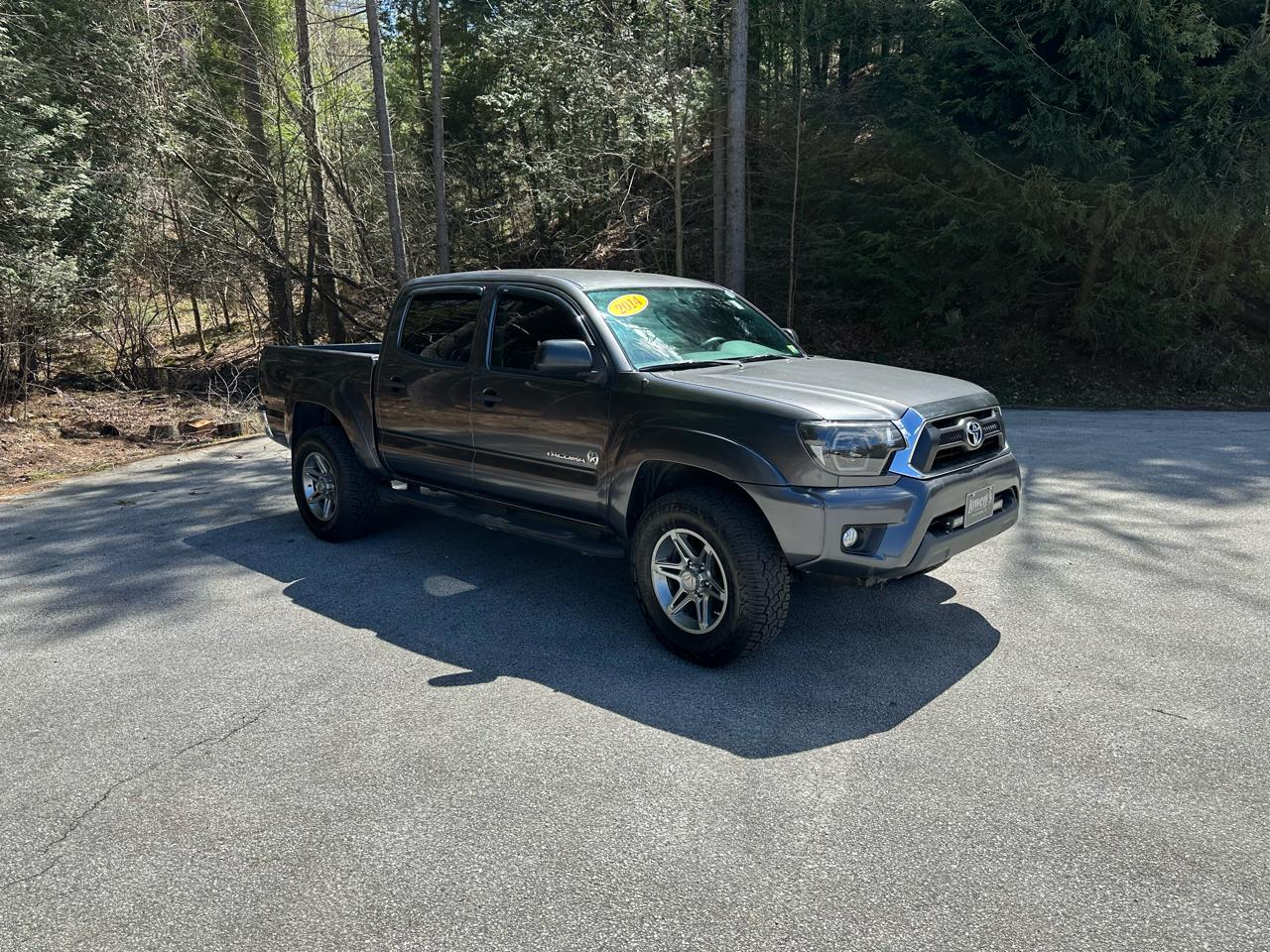 Toyota Tacoma 2WD Double Cab V6 AT PreRunner (Natl) 2014