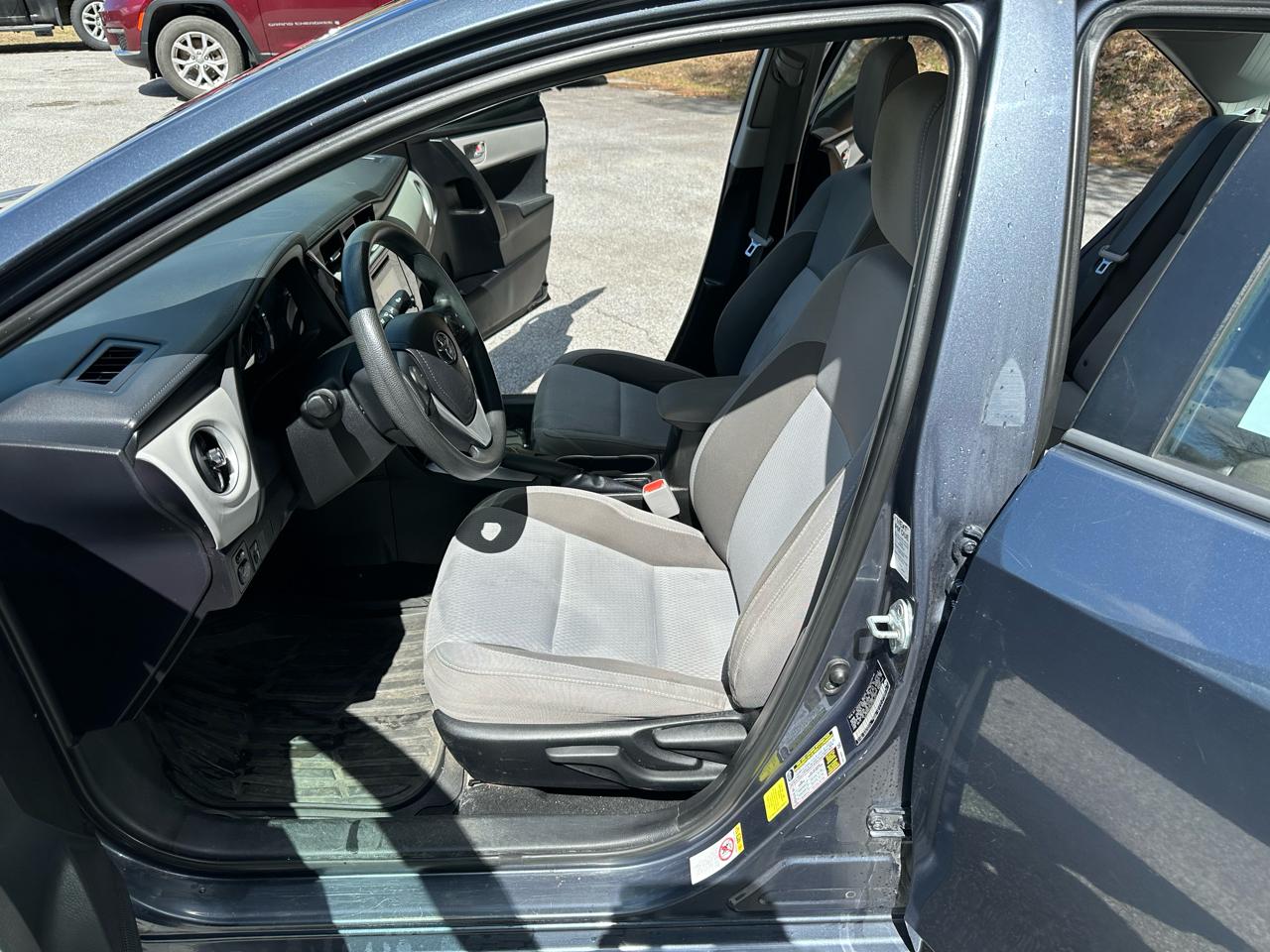 Toyota Corolla 4dr Sedan LE Auto 2017