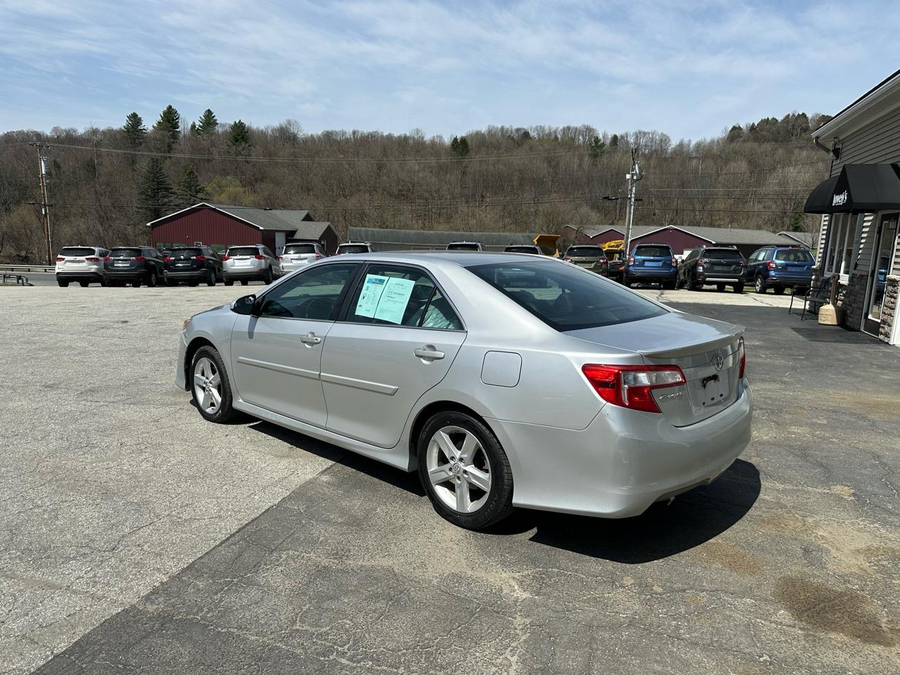 Toyota Camry 2014.5 4dr Sdn I4 Auto SE Sport (Natl) 2014
