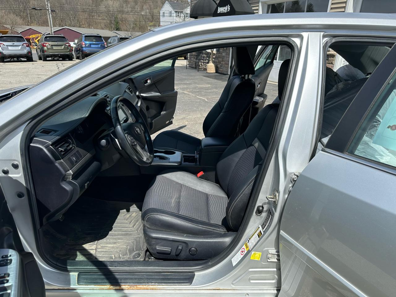 Toyota Camry 2014.5 4dr Sdn I4 Auto SE Sport (Natl) 2014