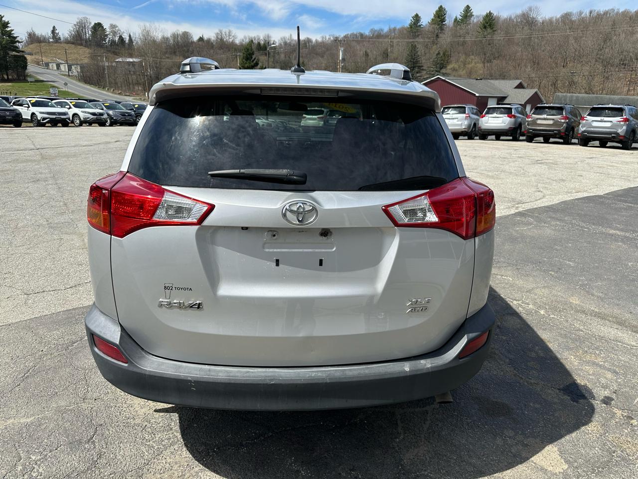 Toyota RAV4 AWD 4dr XLE (Natl) 2014
