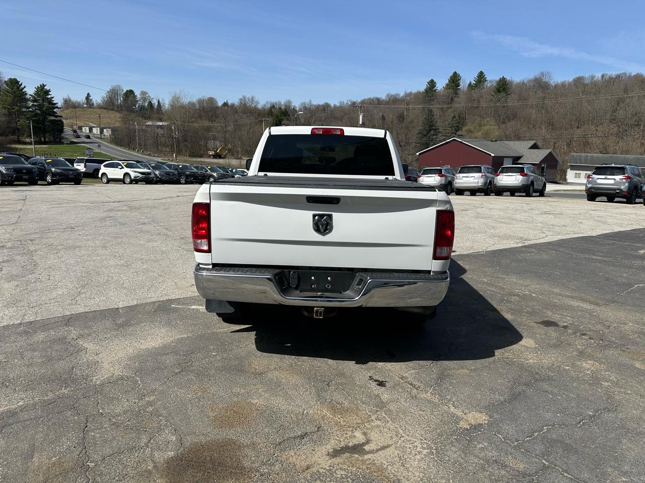 RAM 1500 Express 4x4 Quad Cab 6'4" Box 2018