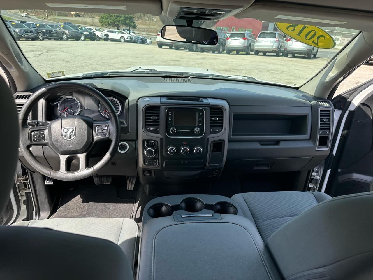 RAM 1500 Express 4x4 Quad Cab 6'4" Box 2018