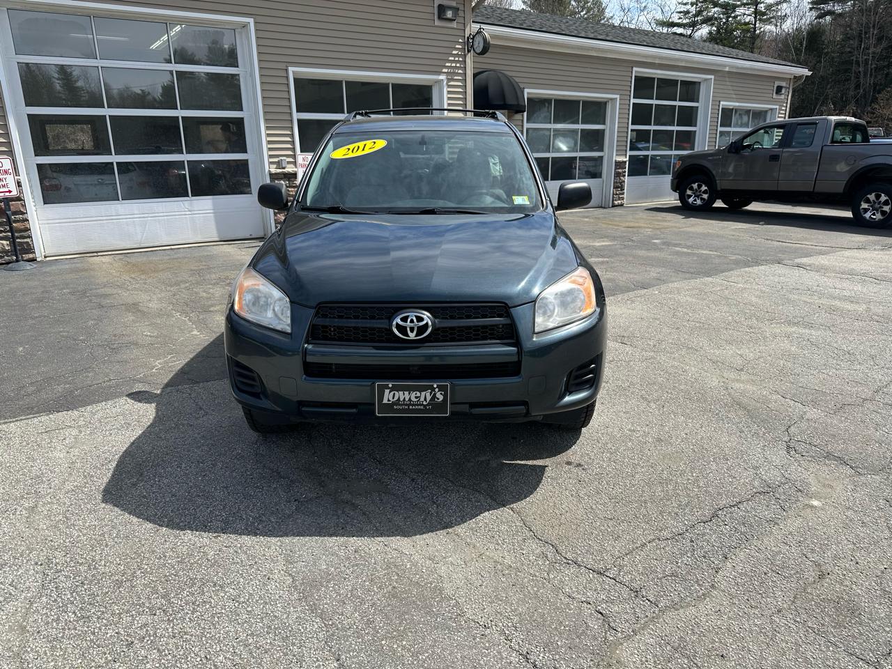 Toyota RAV4 4WD 4dr I4 (Natl) 2012