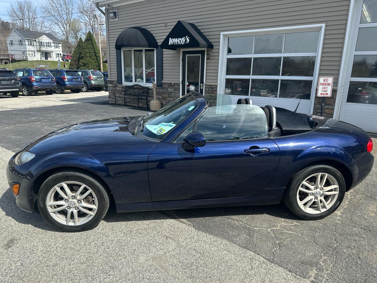 Mazda MX-5 Miata 2dr Conv Auto Sport 2012
