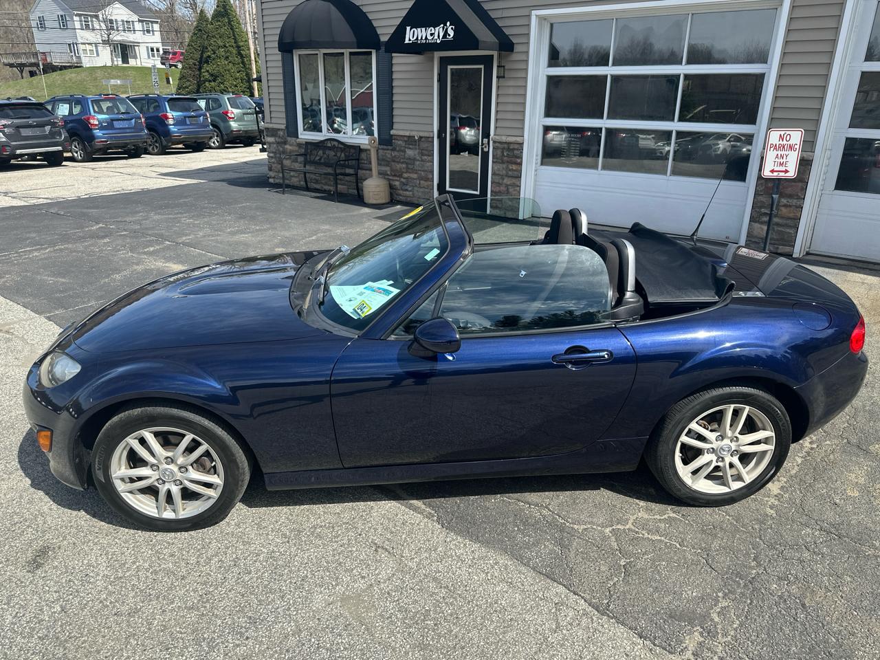 Mazda MX-5 Miata 2dr Conv Auto Sport 2012