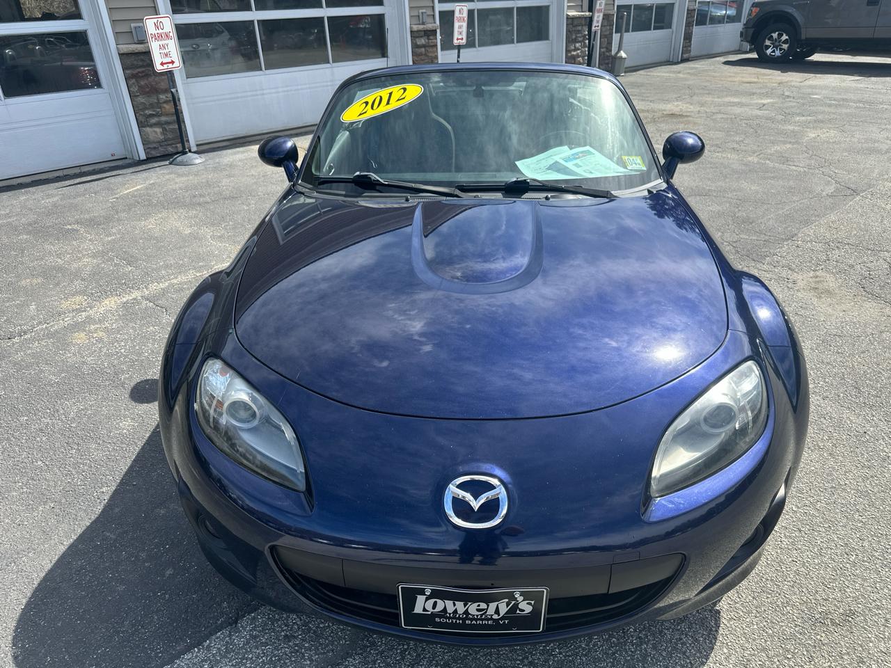 Mazda MX-5 Miata 2dr Conv Auto Sport 2012