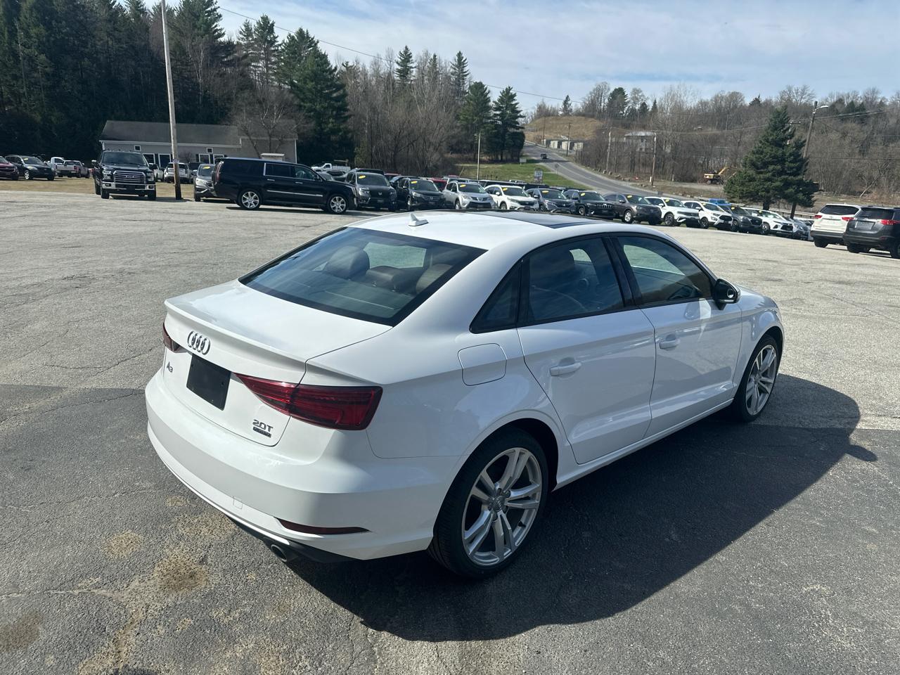 Audi A3 Sedan 2.0 TFSI Tech Premium quattro AWD 2018
