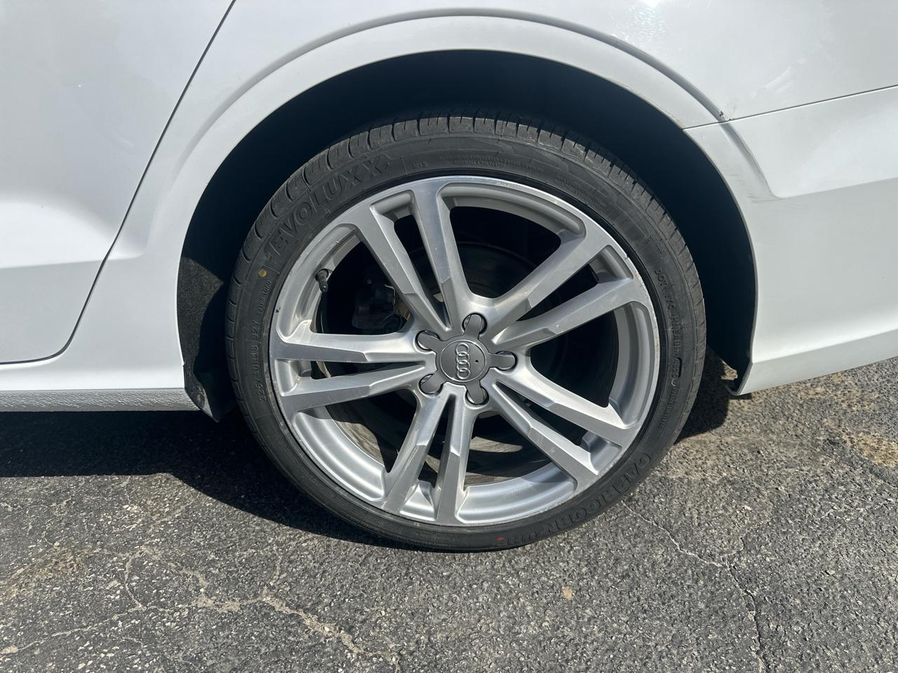 Audi A3 Sedan 2.0 TFSI Tech Premium quattro AWD 2018