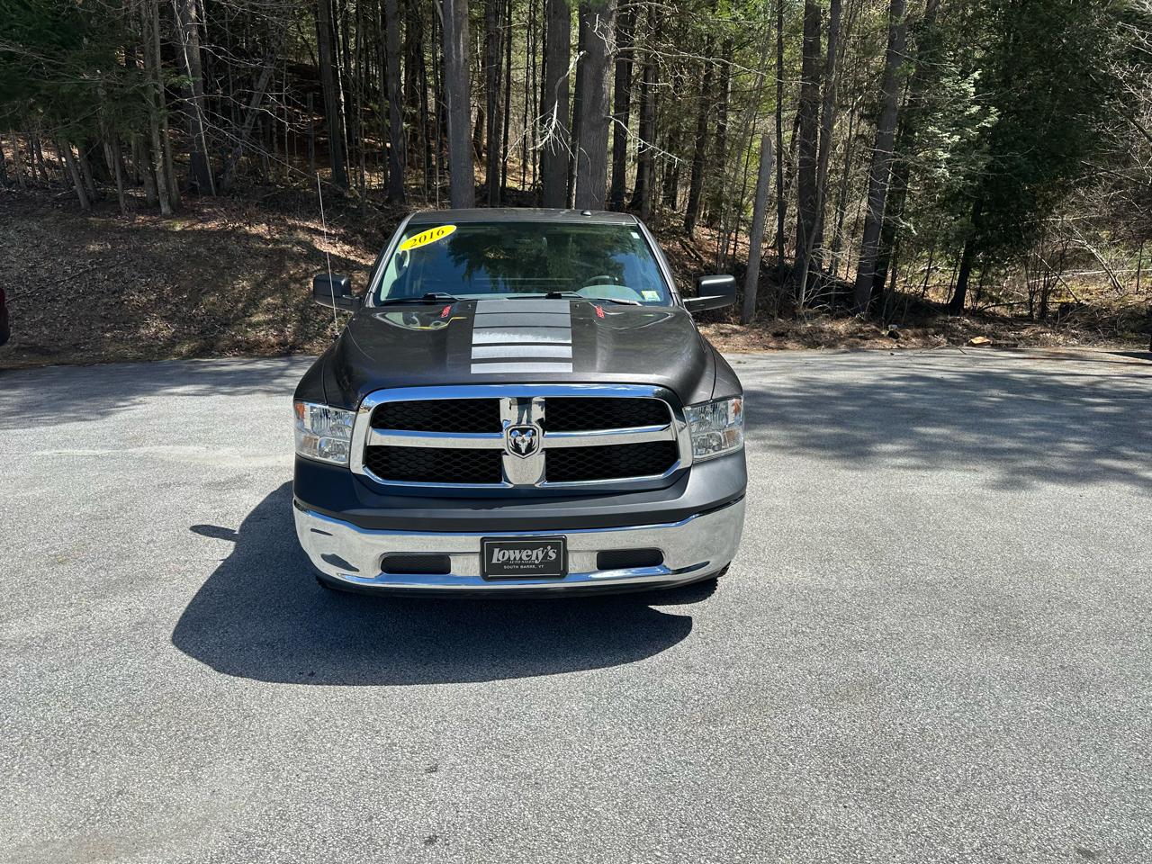 RAM 1500 4WD Reg Cab 120.5" Tradesman 2016