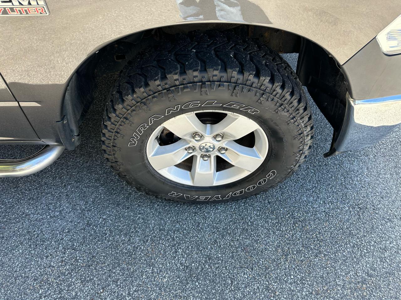 RAM 1500 4WD Reg Cab 120.5" Tradesman 2016