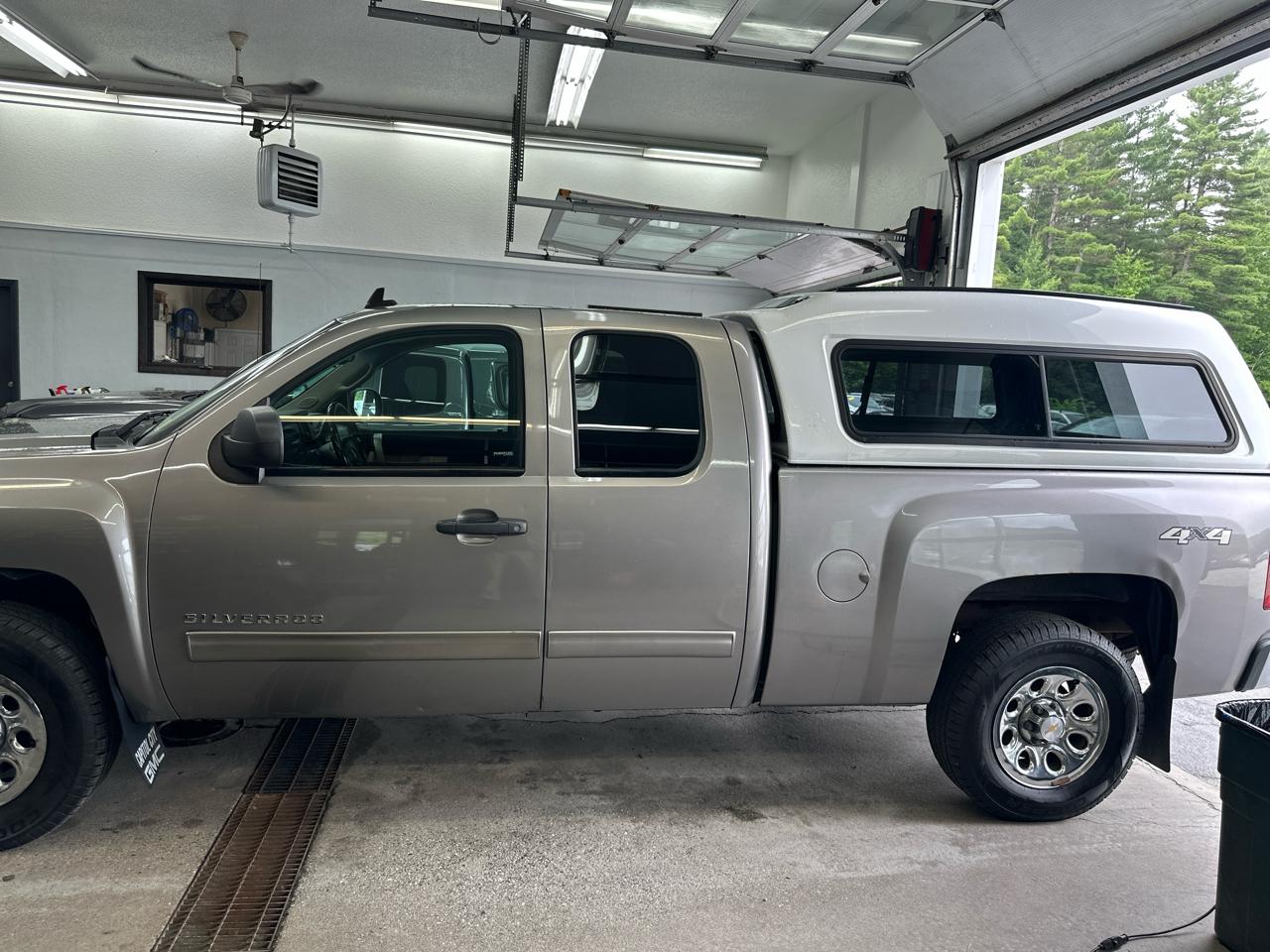 Chevrolet Silverado 1500 4WD Ext Cab 143.5" LT 2013