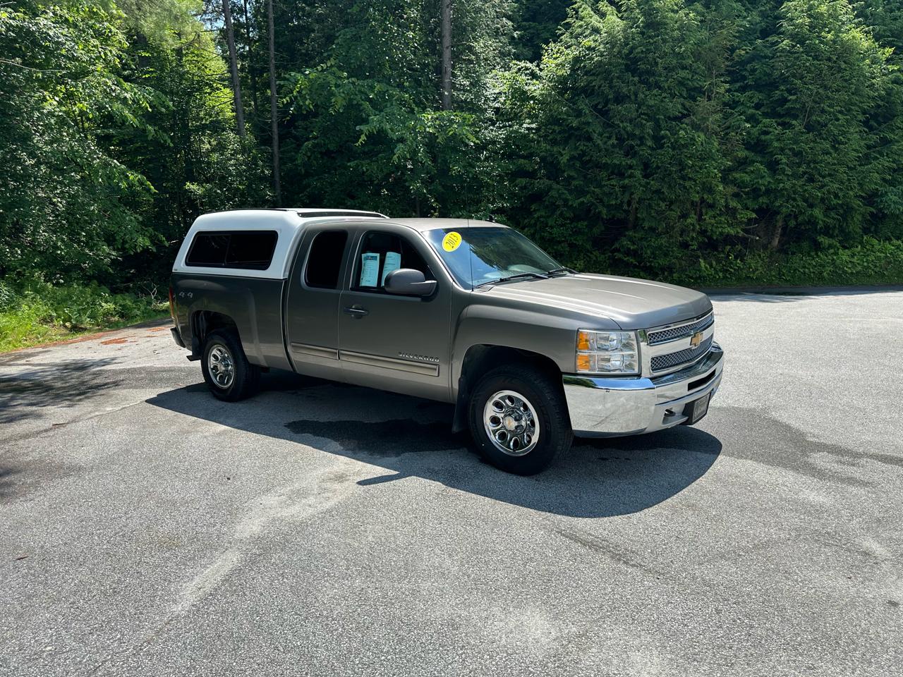 Chevrolet Silverado 1500 4WD Ext Cab 143.5" LT 2013