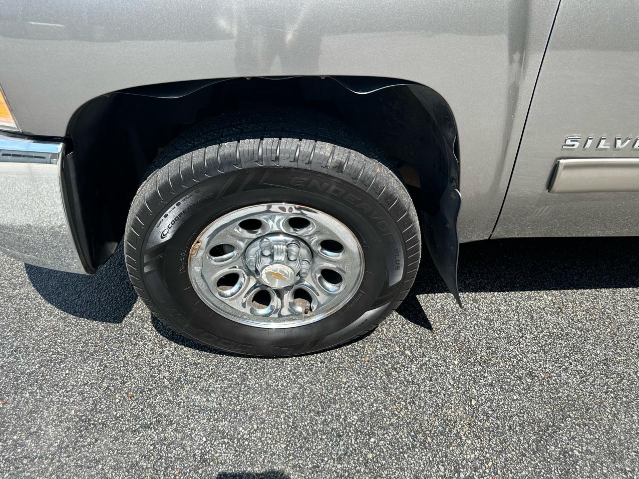 Chevrolet Silverado 1500 4WD Ext Cab 143.5" LT 2013