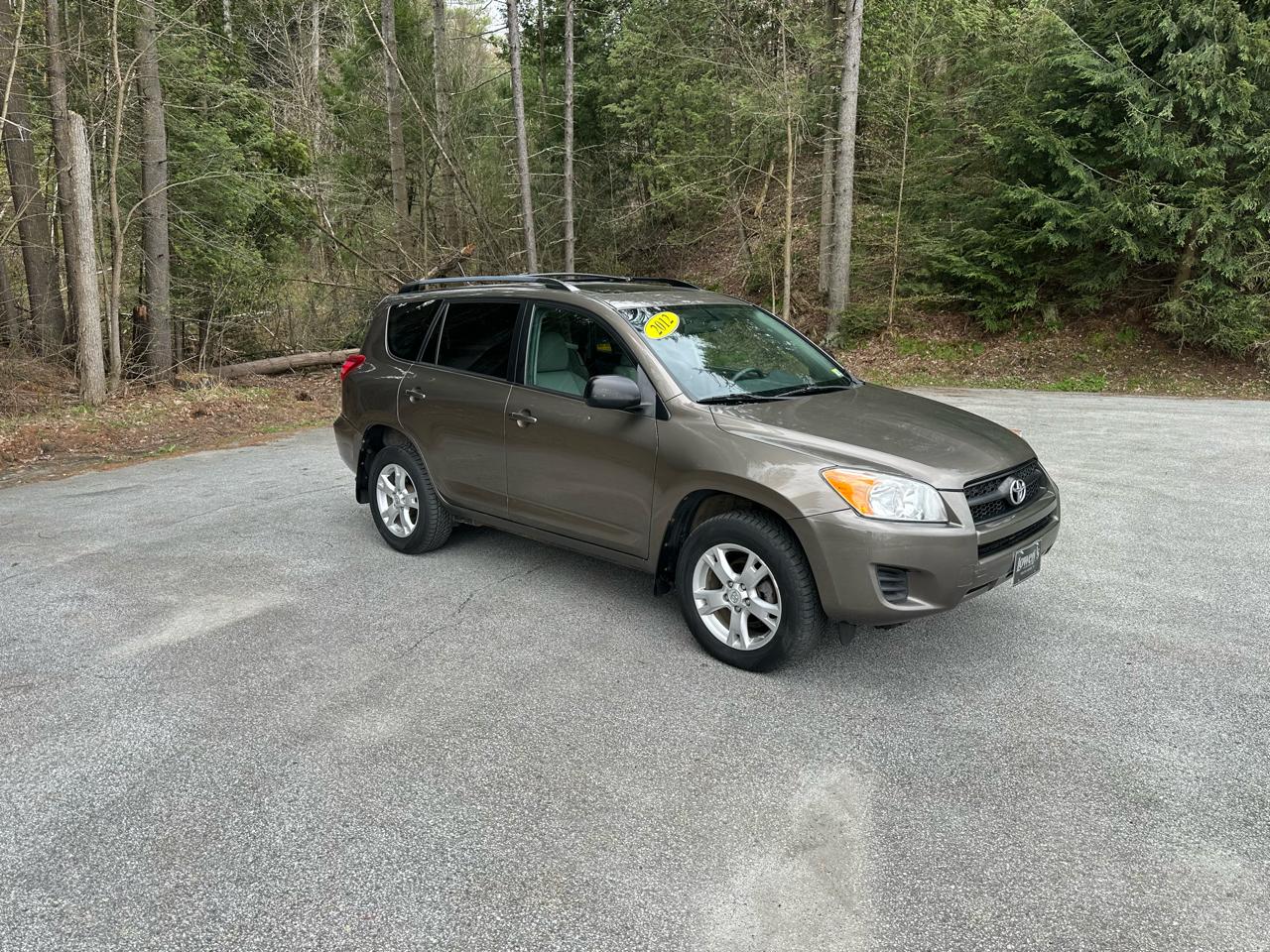 Toyota RAV4 4WD 4dr I4 (Natl) 2012