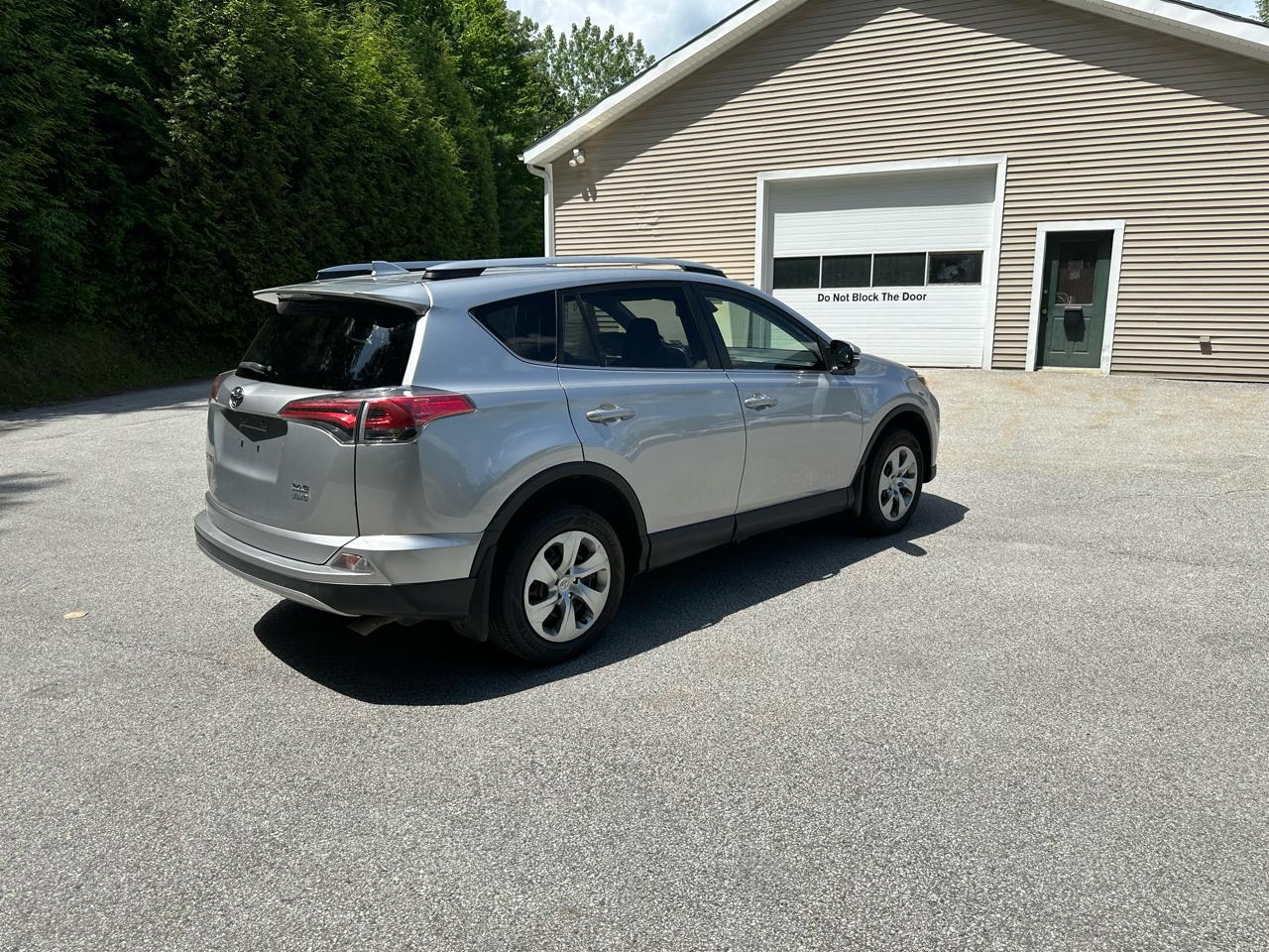Toyota RAV4 Adventure AWD (Natl) 2018