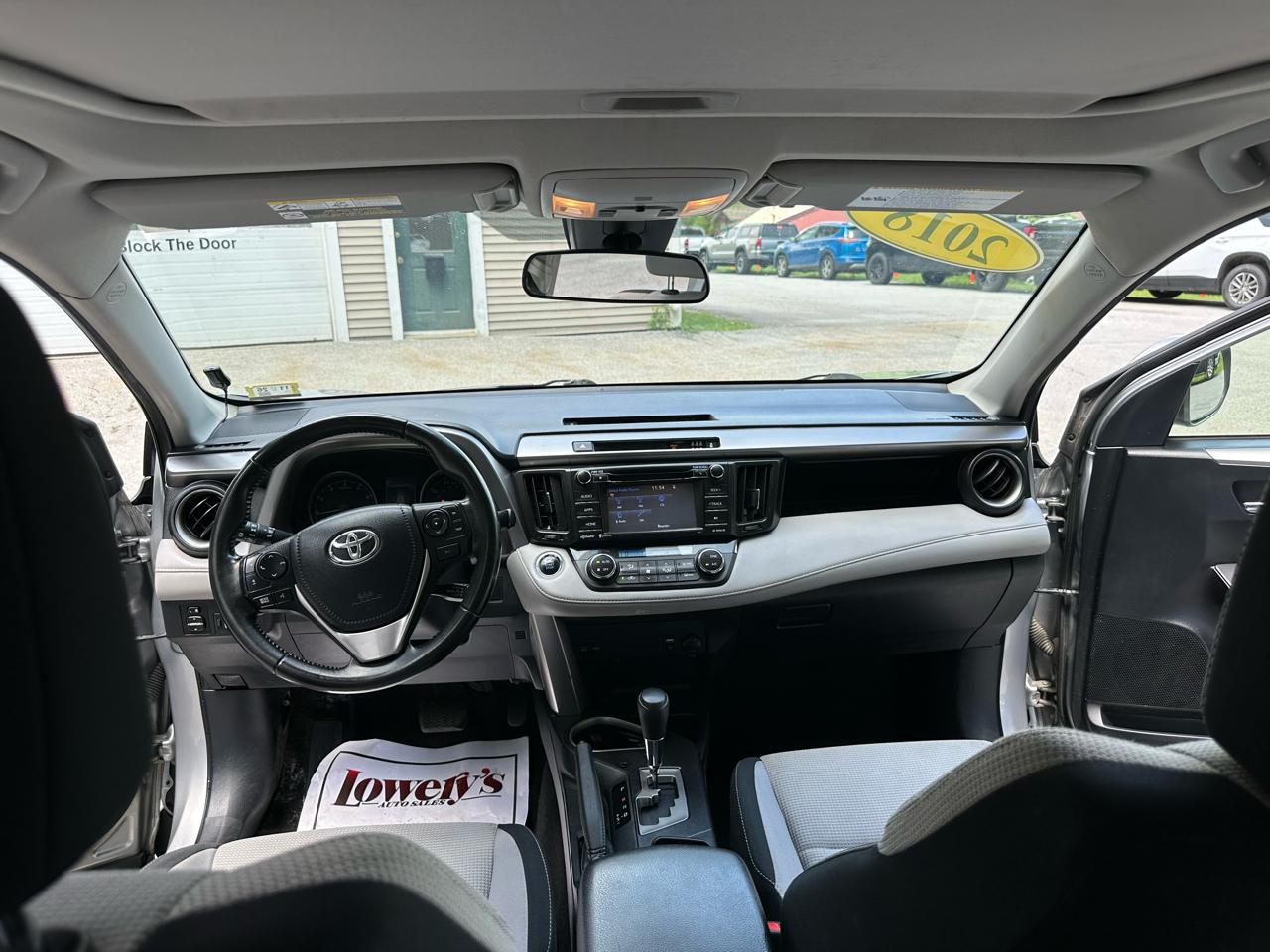 Toyota RAV4 Adventure AWD (Natl) 2018