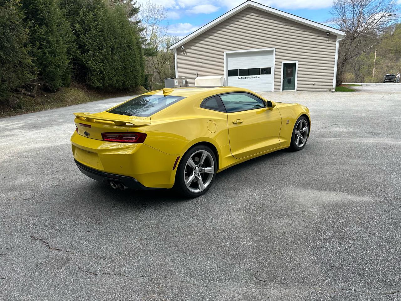 Chevrolet Camaro 2dr Cpe 2SS 2016