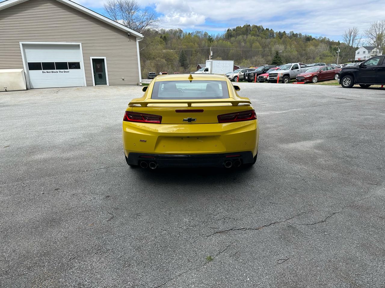 Chevrolet Camaro 2dr Cpe 2SS 2016
