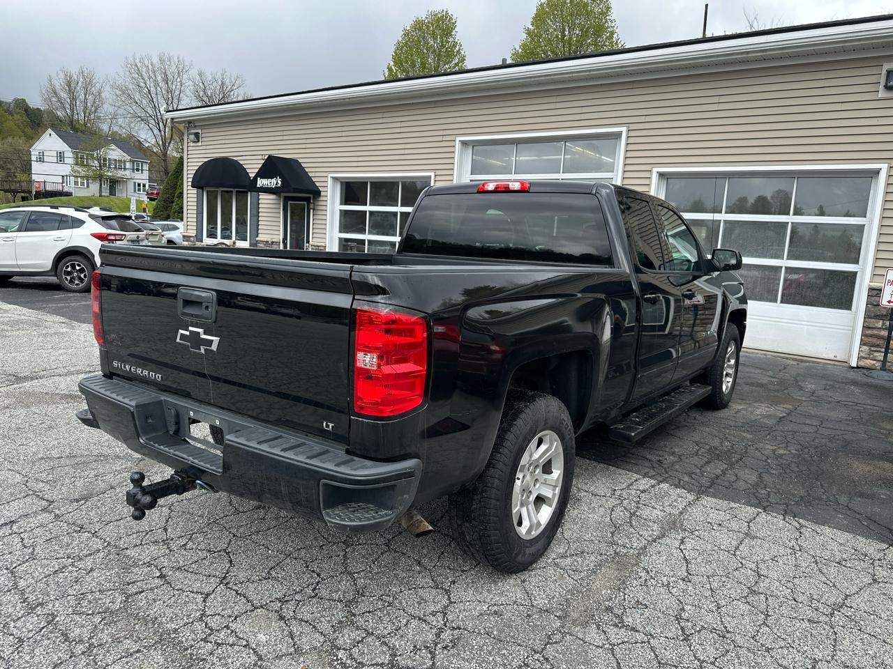 Chevrolet Silverado 1500 4WD Double Cab 143.5" LT w/2LT 2016