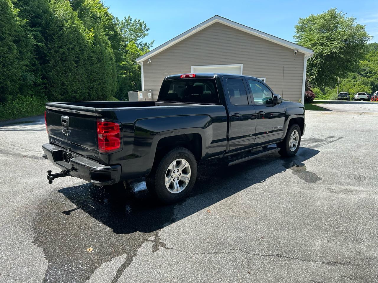 Chevrolet Silverado 1500 4WD Double Cab 143.5" LT w/2LT 2016