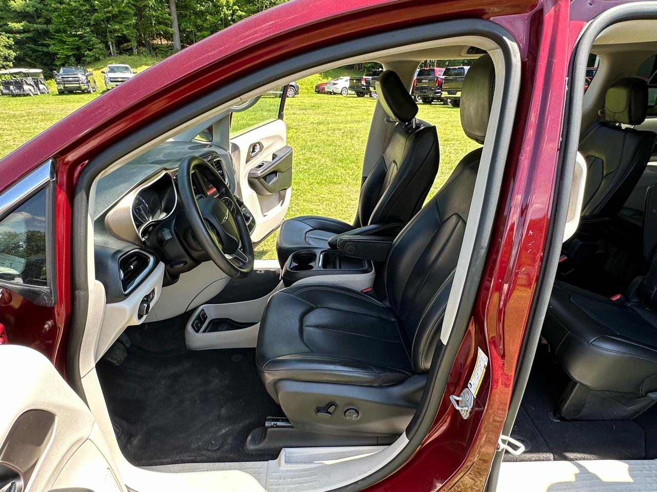 Chrysler Voyager LXI FWD 2021